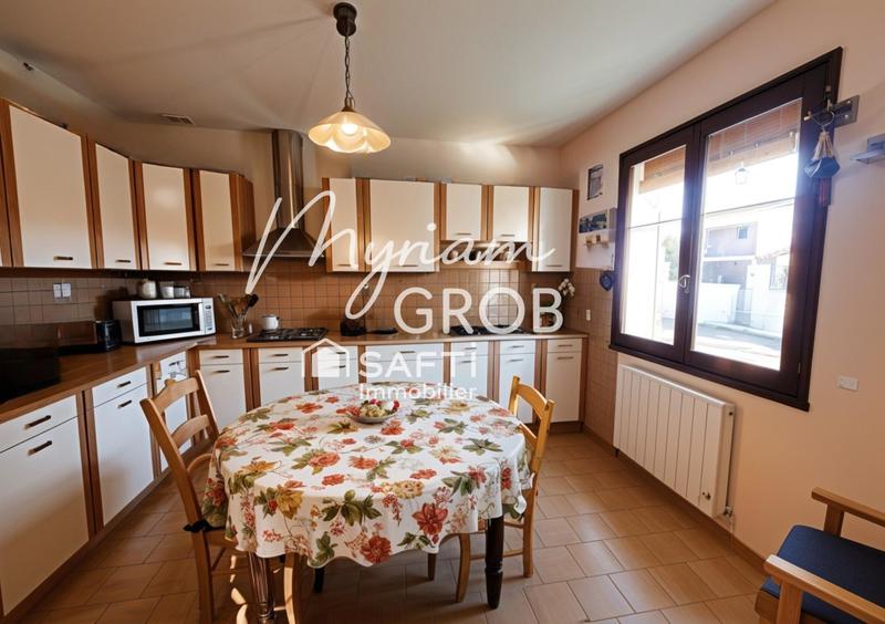 Maison - 90 m² - 3 pièces