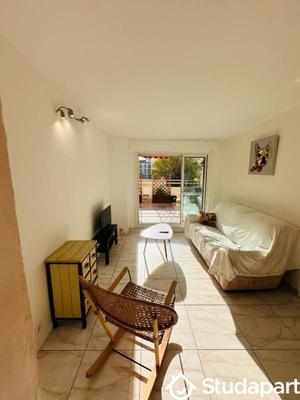 Chambre - 16 m² - 1 pièce