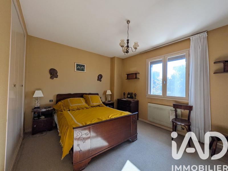 Maison - 104 m² - 4 pièces