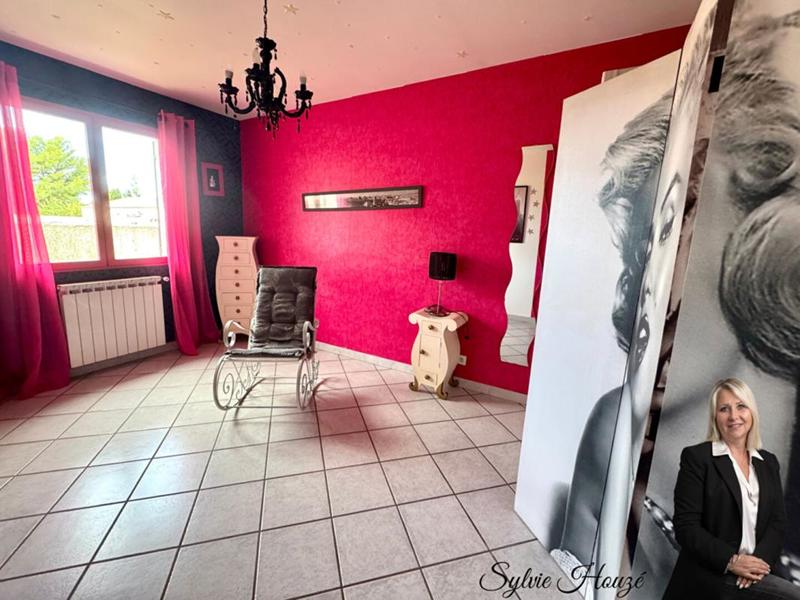 Maison - 99 m² - 4 pièces