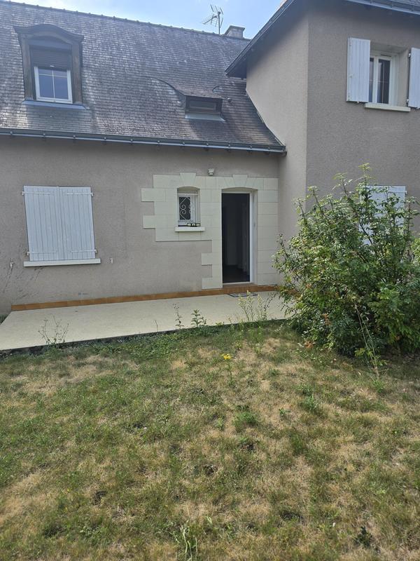 Maison de village - 162 m² - 9 pièces