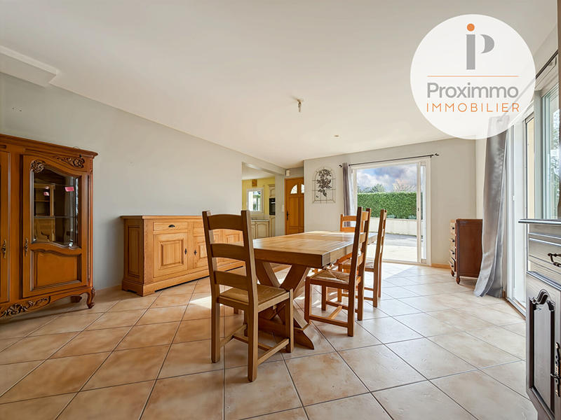 Maison - 137 m² - 5 pièces