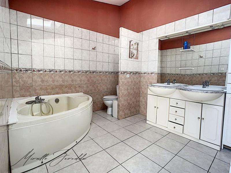 Maison - 114 m² - 5 pièces