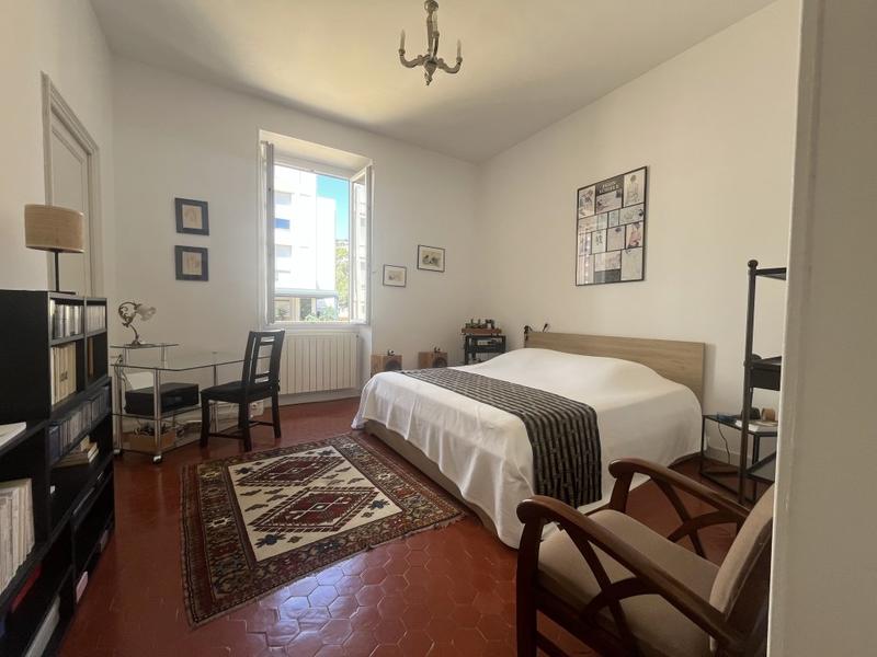 Appartement - 92 m² - 4 pièces