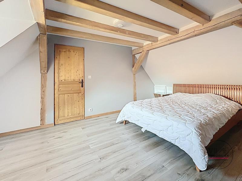 Maison - 209 m² - 8 pièces