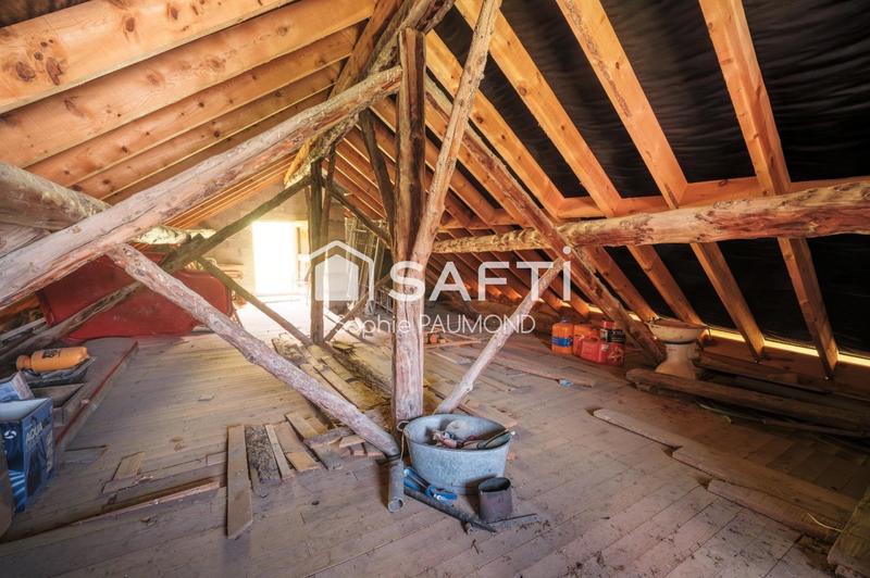 Maison - 200 m² - 7 pièces