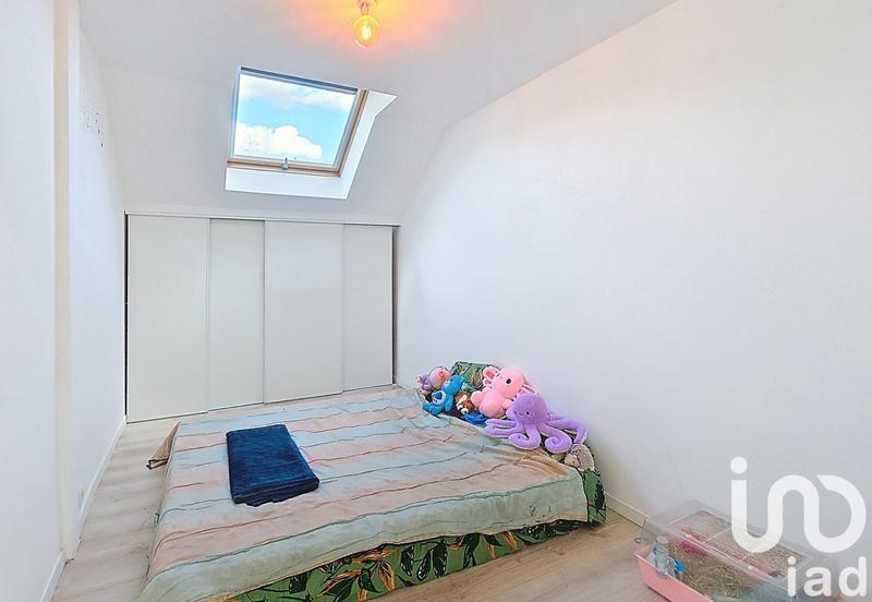 Maison - 96 m² - 5 pièces