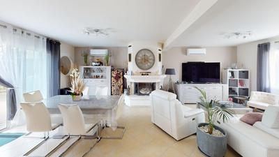 Maison contemporaine - 172 m² - 6 pièces