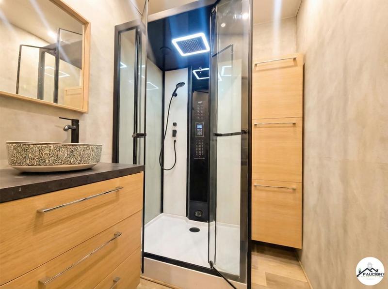 Appartement - 76 m² - 4 pièces