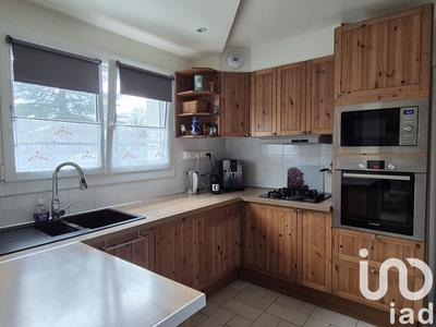 Maison - 135 m² - 6 pièces