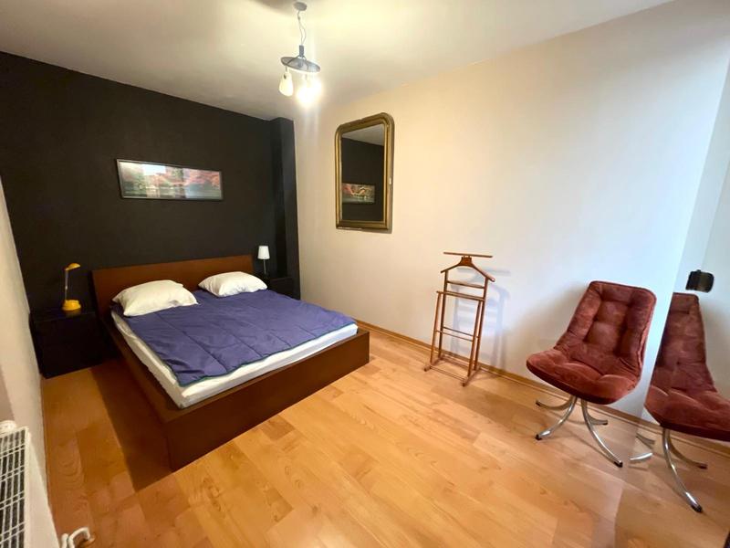 Appartement - 85 m² - 3 pièces