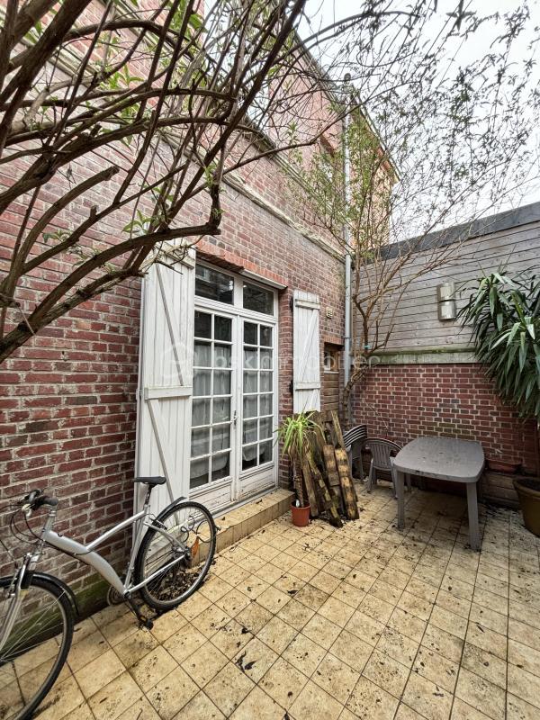 Immeuble - 190 m² - 9 pièces