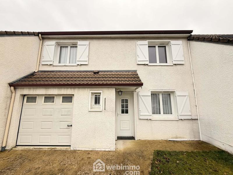 Maison - 93 m² - 5 pièces