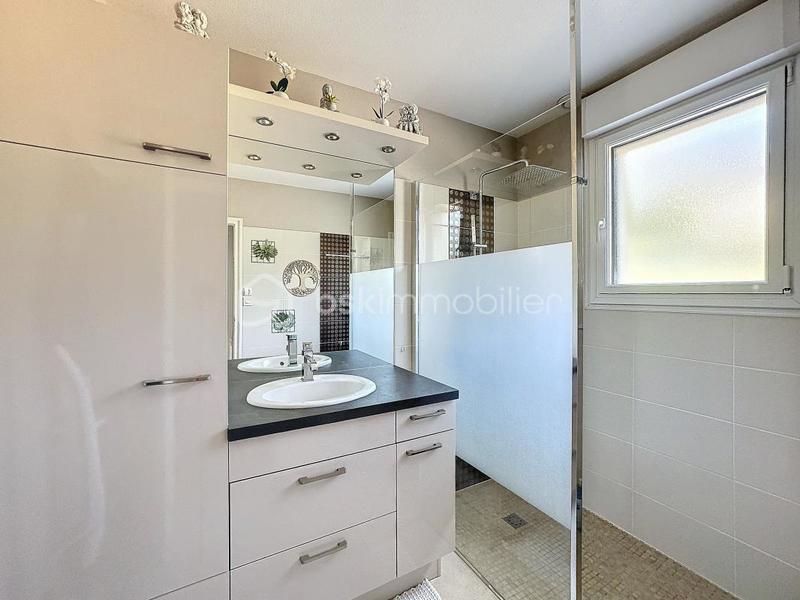 Maison de village - 101 m² - 6 pièces