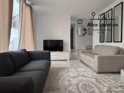 Maison contemporaine - 128 m² - 6 pièces