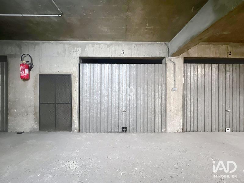 Parking - 12 m²