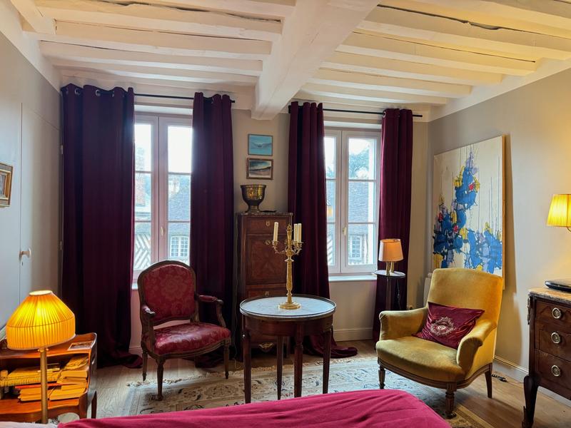 Maison - 180 m² - 6 pièces