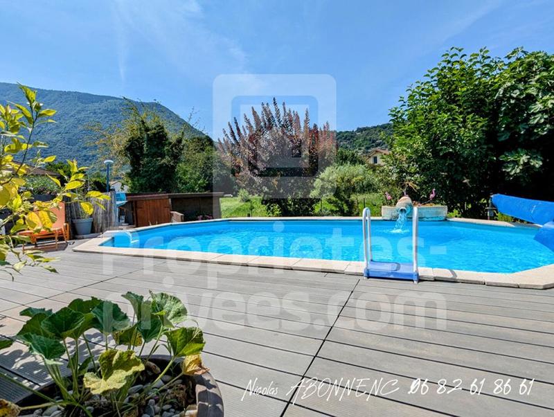 Maison - 166 m² - 7 pièces