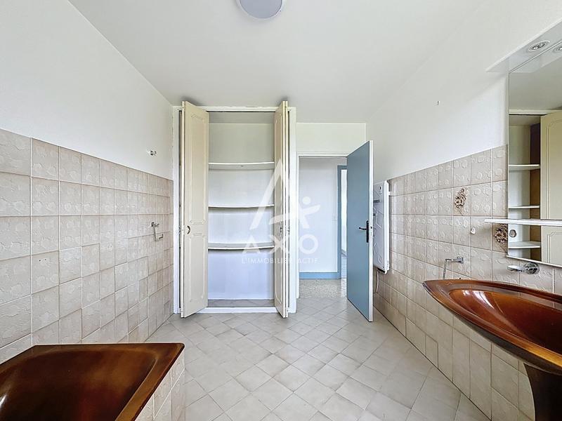 Pavillon - 152 m² - 7 pièces