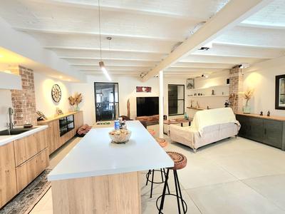 Loft - 118 m² - 4 pièces