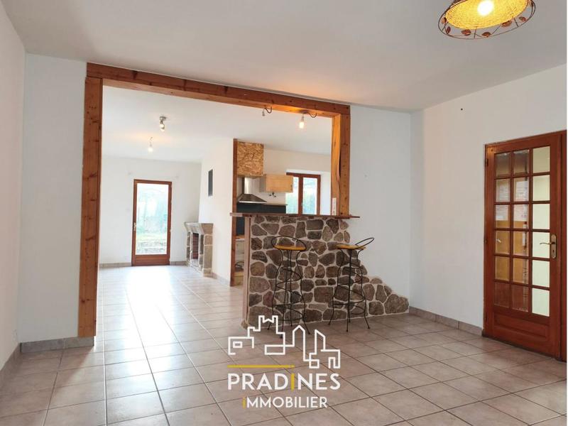 Maison - 150 m² - 5 pièces