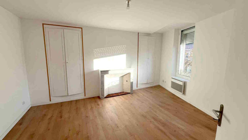 Immeuble - 238 m² - 10 pièces