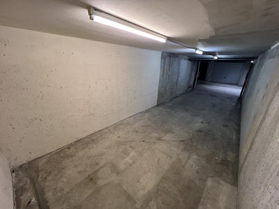 Parking / Garage - 24 m²