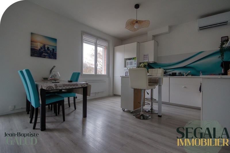 Maison - 140 m² - 5 pièces