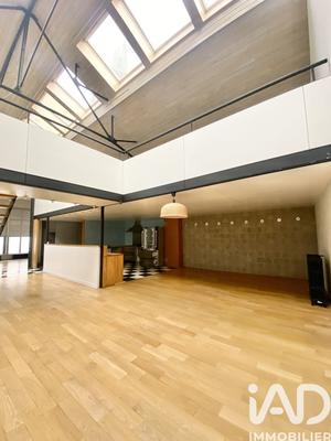 Maison de maîtres - 350 m² - 6 pièces