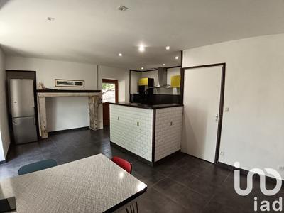 Maison - 185 m² - 7 pièces