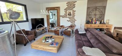 Maison - 107 m² - 5 pièces