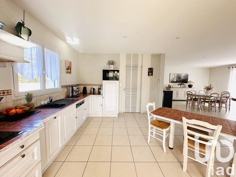 Maison - 185 m² - 5 pièces