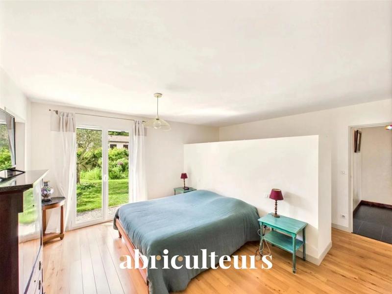 Maison ancienne - 242 m² - 8 pièces