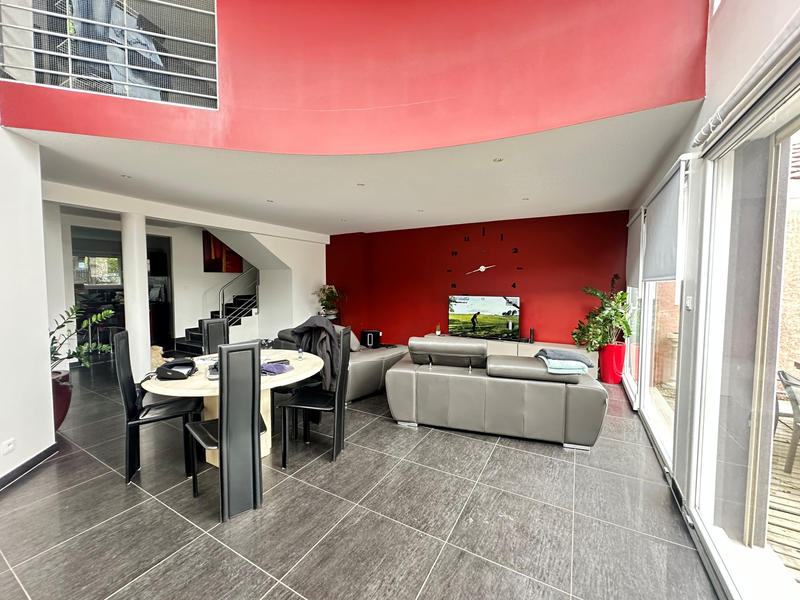 Maison - 160 m² - 6 pièces