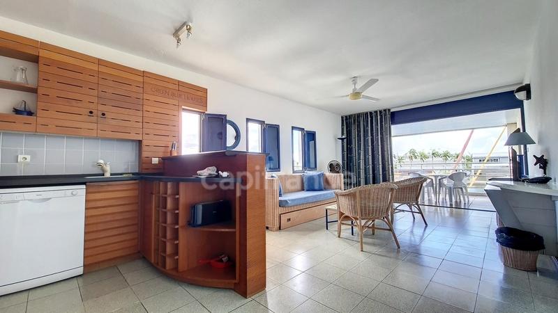 Fonds de commerce - 1 363 m²