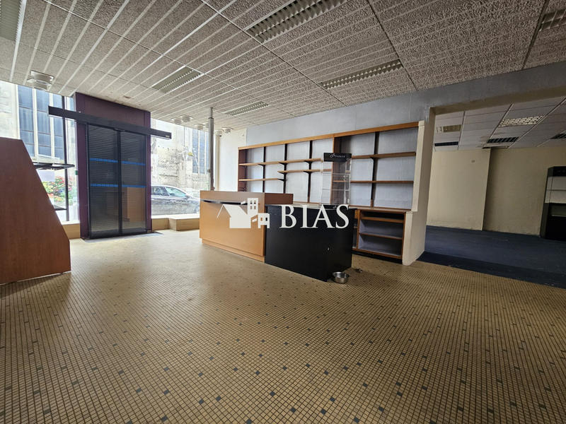 Local commercial - 199 m²