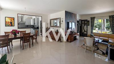 Maison - 193 m² - 7 pièces