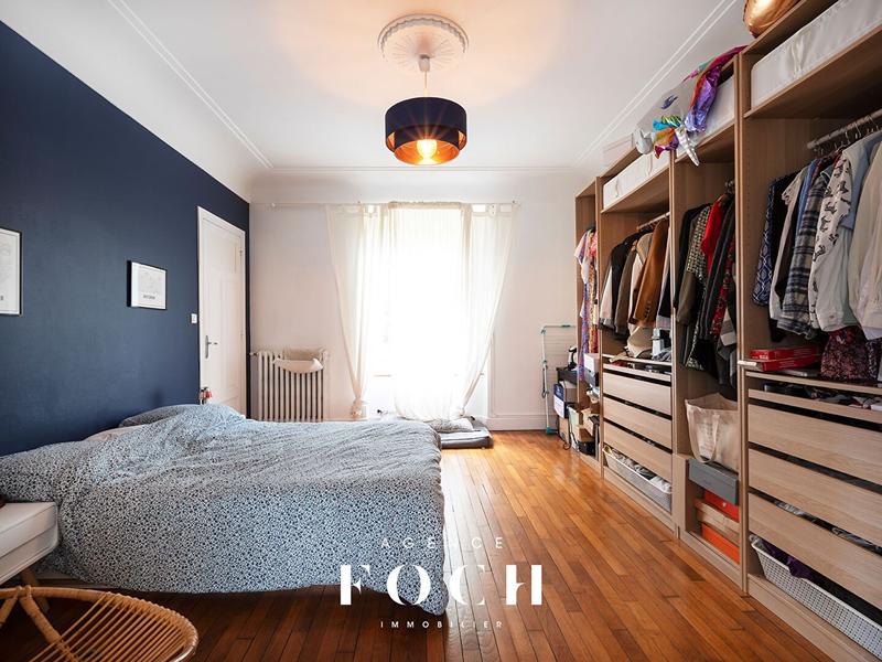 Appartement - 82 m² - 3 pièces