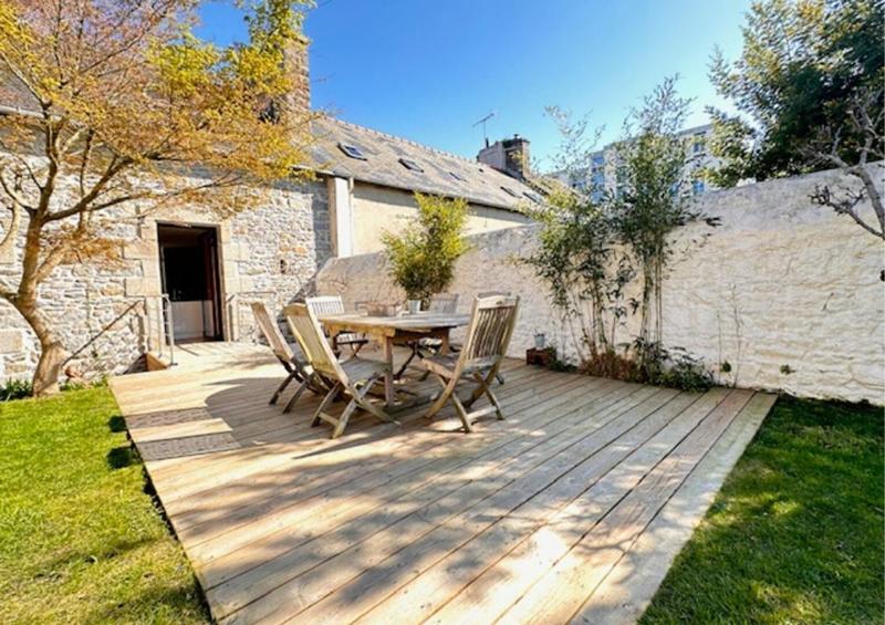 Maison - 193 m² - 8 pièces