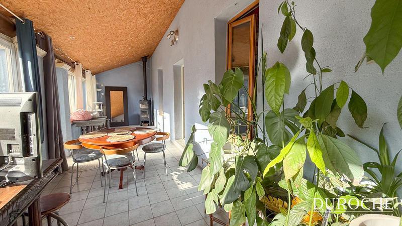 Maison - 179 m² - 6 pièces