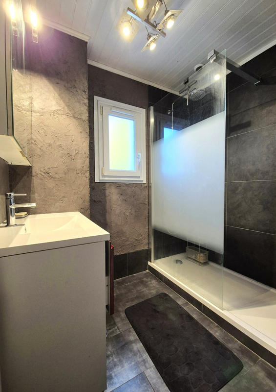 Maison - 109 m² - 6 pièces