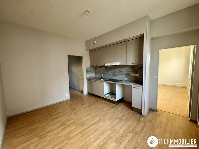 Appartement - 61 m² - 2 pièces