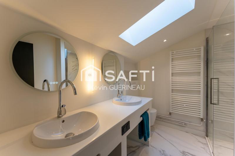 Villa - 210 m² - 6 pièces