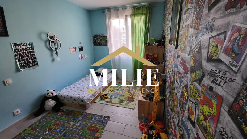 Appartement - 76 m² - 4 pièces