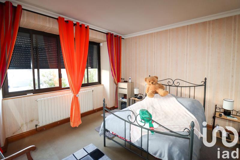 Maison - 262 m² - 12 pièces