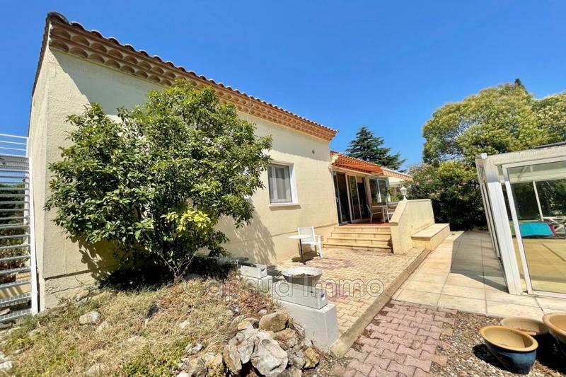 Villa - 295 m² - 8 pièces