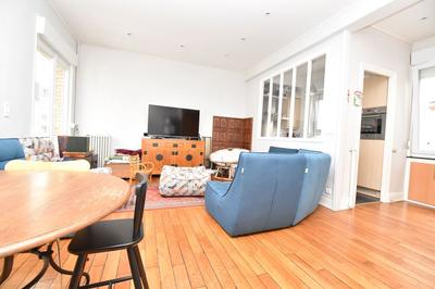 Appartement - 120 m² - 6 pièces