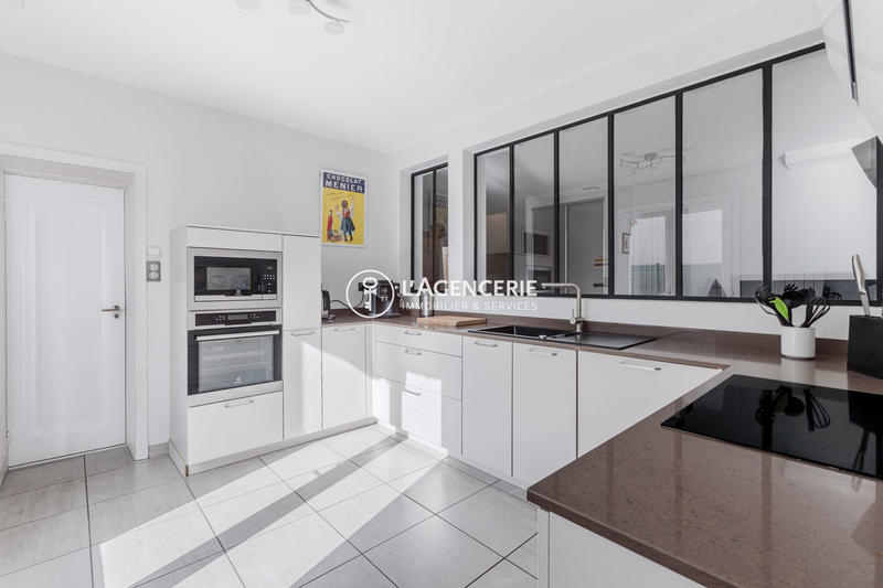 Maison - 131 m² - 5 pièces