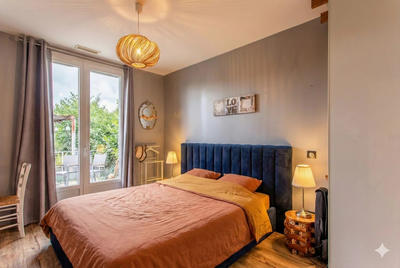 Villa - 95 m² - 5 pièces