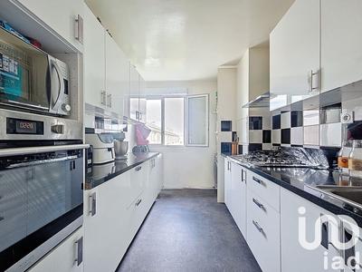 Appartement - 80 m² - 5 pièces